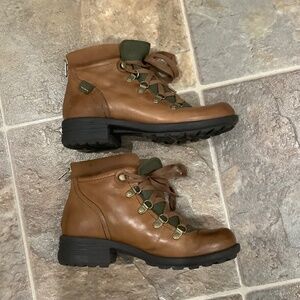 Rockport Cobb Hill Leather Hiking  Boots
